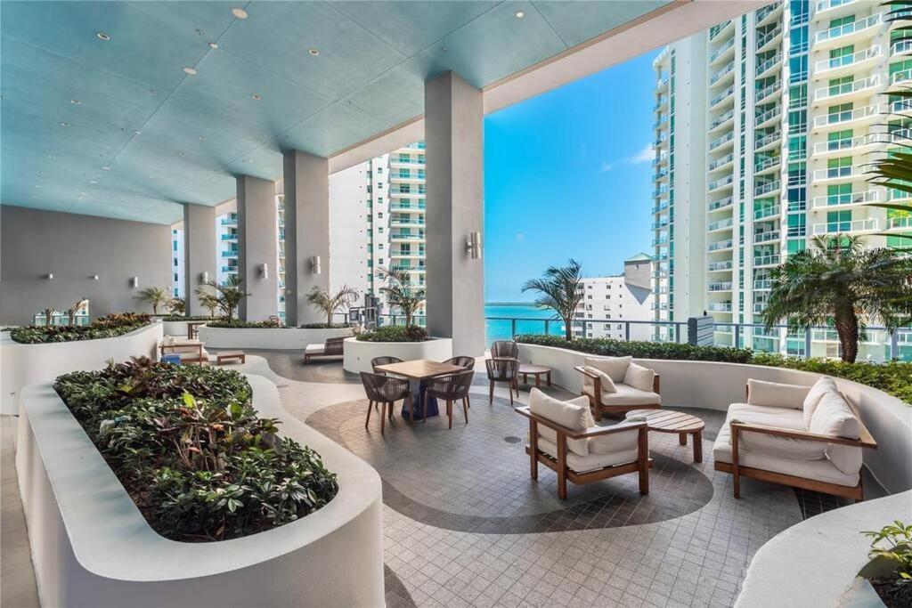 Lovely Upscale Condo Gorgeous View 2Bd 2Bath In Brickell Miami Esterno foto